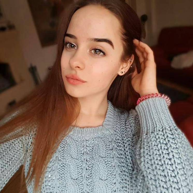 Фотографии 17 Девушки