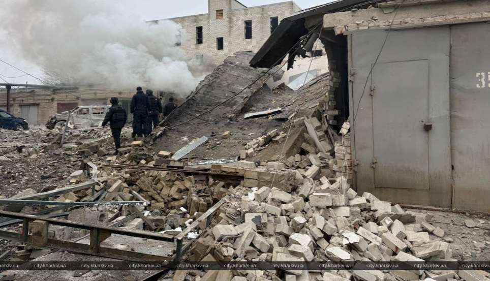 Под завалами сегодняшнего взрыва в Шевченковском районе может находиться 2 человека. Тело одного человека найдено (обновлено)