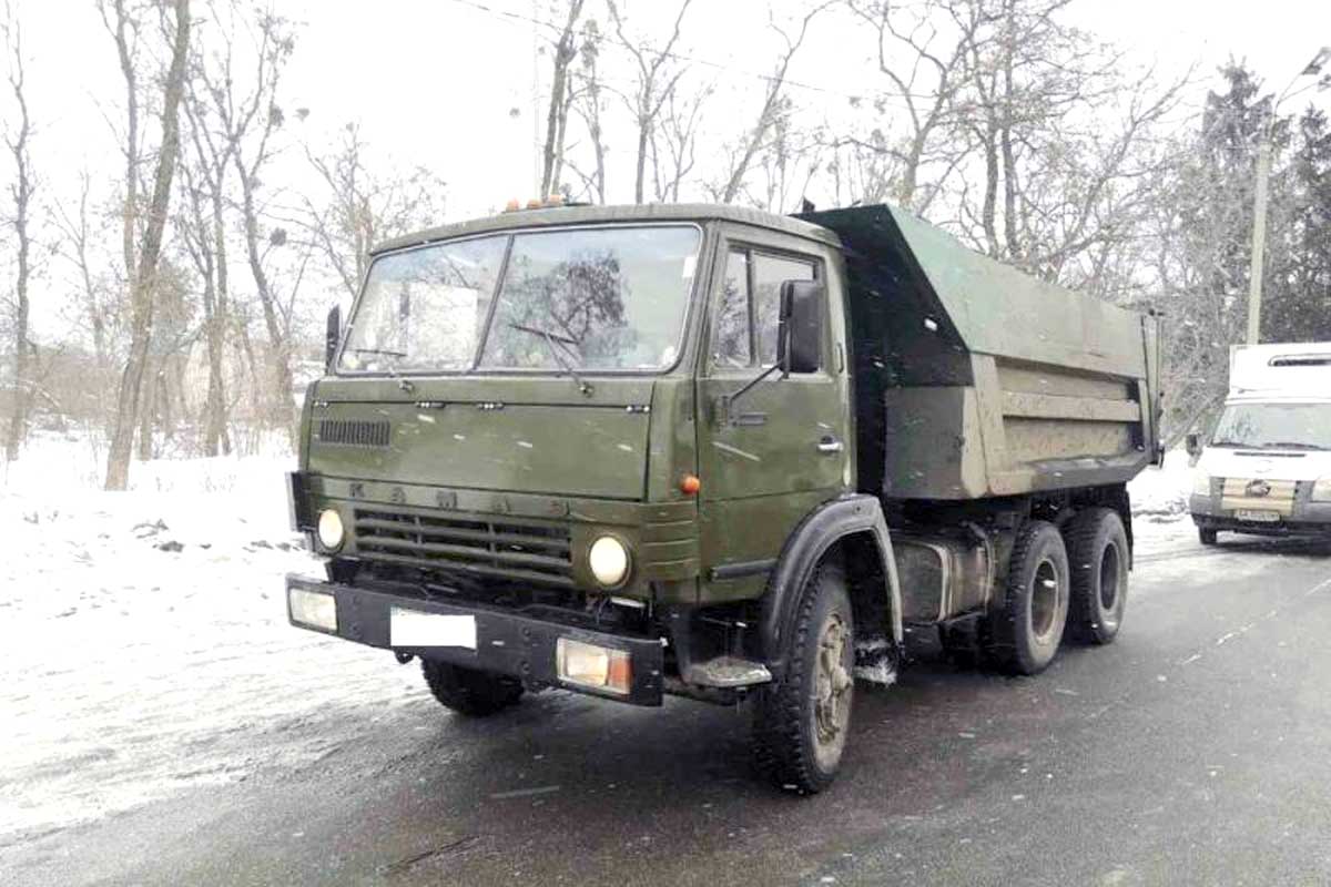 В Харьков везли нелегальный уголь