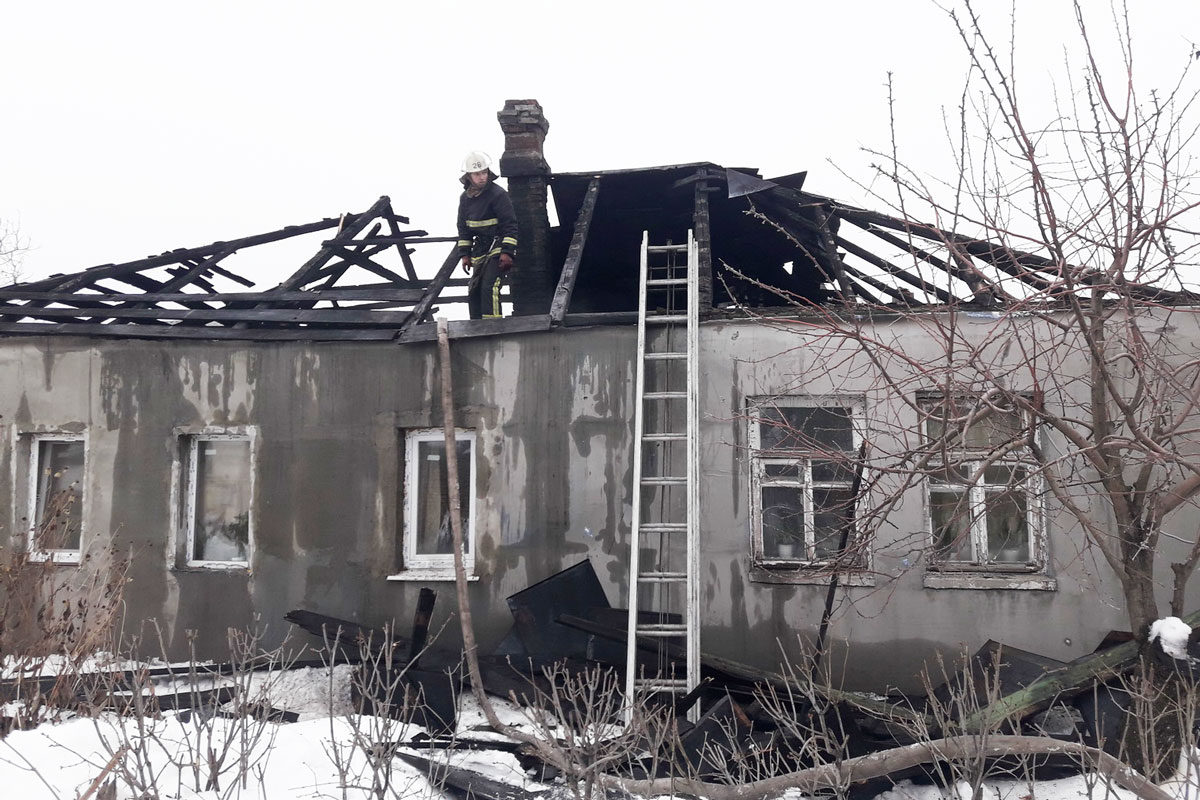 В Харькове горел жилой дом (фото)