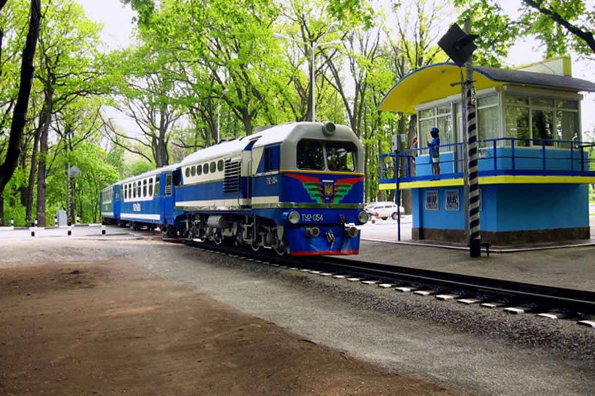 В Харькове заработала малая железная дорога