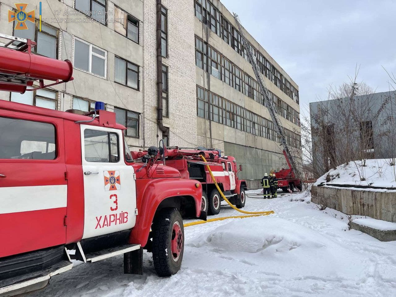 В Харькове горел завод