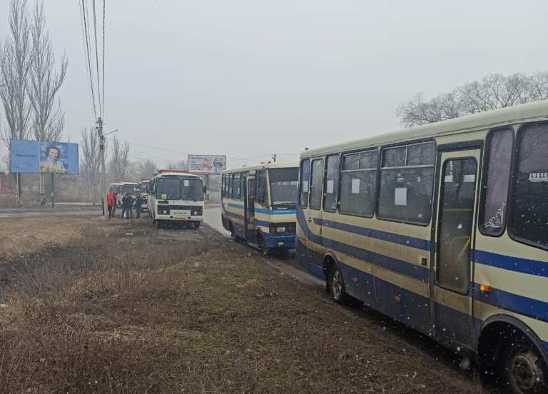 Неделя под бомбардировками: власти обещают эвакуацию из Изюма