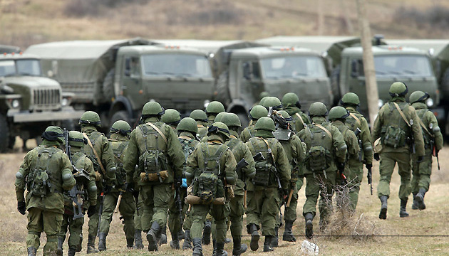 Россия перекидывает часть войск на Донецкое и Харьковское направления - секретарь СНБО