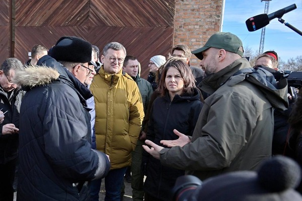 До Харкова приїхала міністр закордонних справ Німеччини (фото)