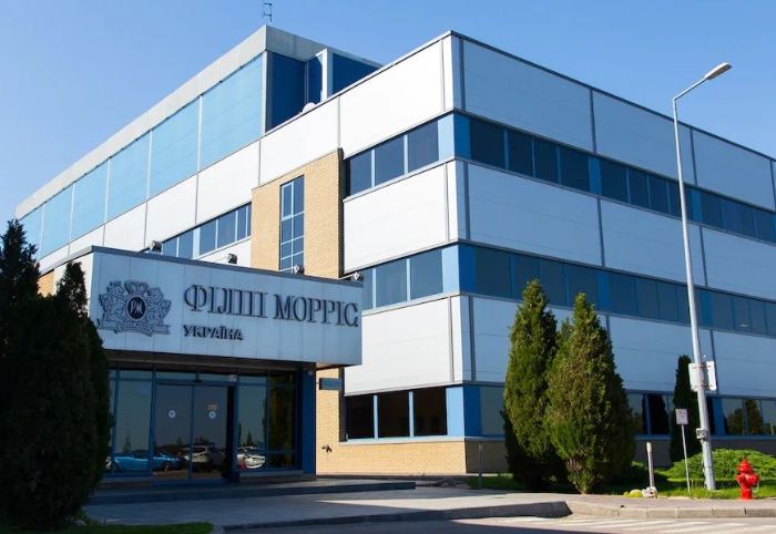 Philip Morris строит фабрику на Западной Украине и обещает трудоустроить туда харьковчан