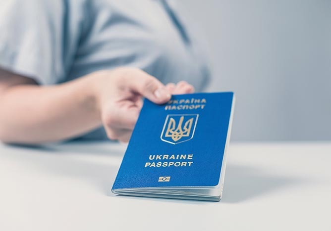 Ще один ЦНАП Харкова почав видавати закордонні паспорти