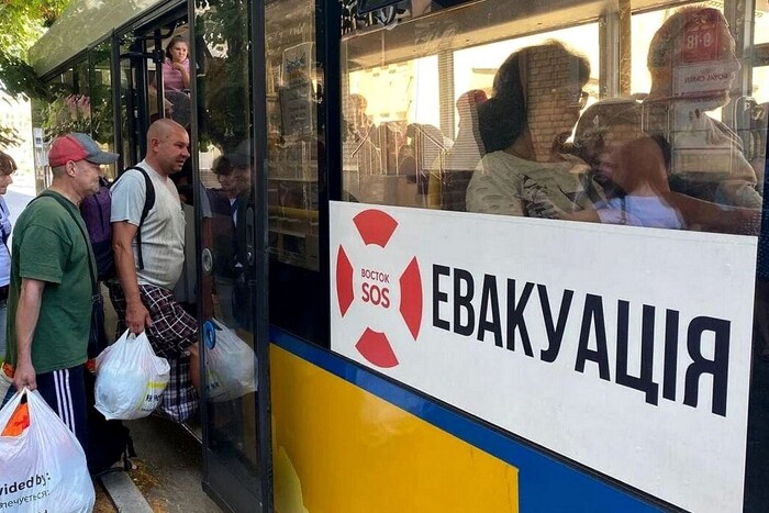 З Харківської області можуть евакуювати понад 10 тисяч осіб