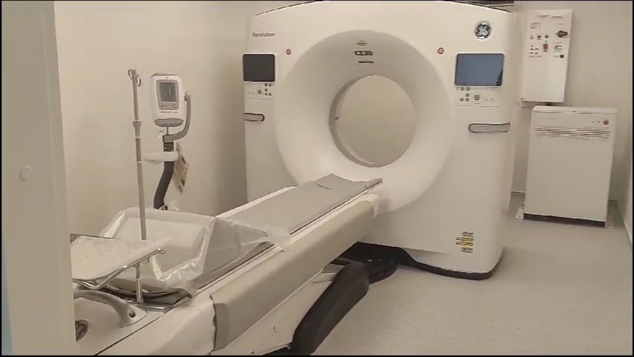 В больницу Изюма, которую пытались разрушить россияне, передали томограф