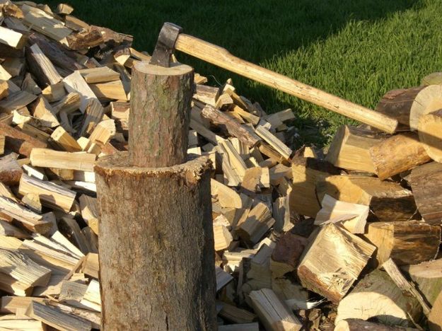 Жителі Харківської області можуть подати заявки на безкоштовні дрова
