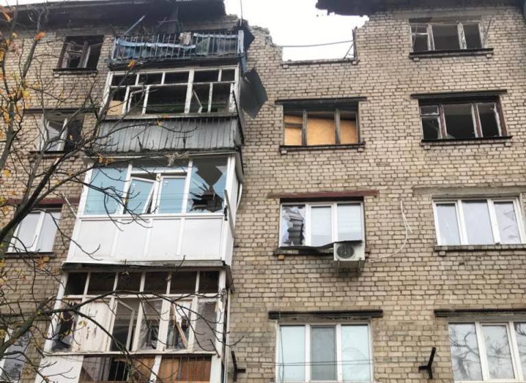Жодного дня без обстрілів: у Куп'янському районі під удар потрапили житлові будинки та музична школа (фото)