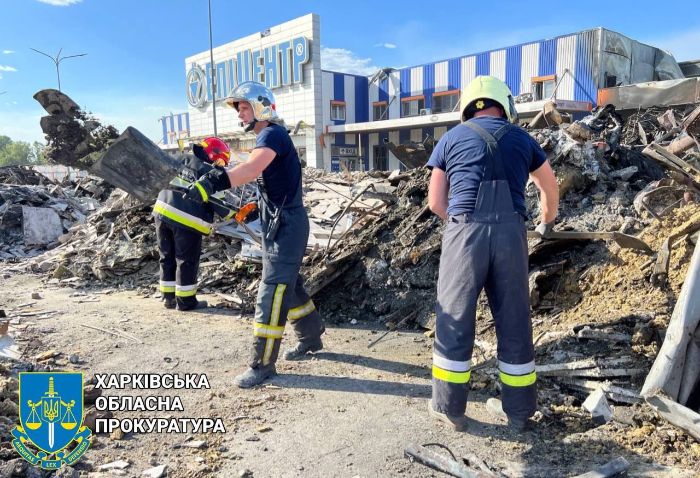 В больнице умер раненый после удара по "Эпицентру" мужчина: у него было 50% ожогов