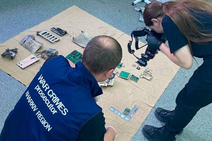 Харьковские правоохранители изучают российские БПЛА для перекрытия каналов поставки комплектующих (фото)