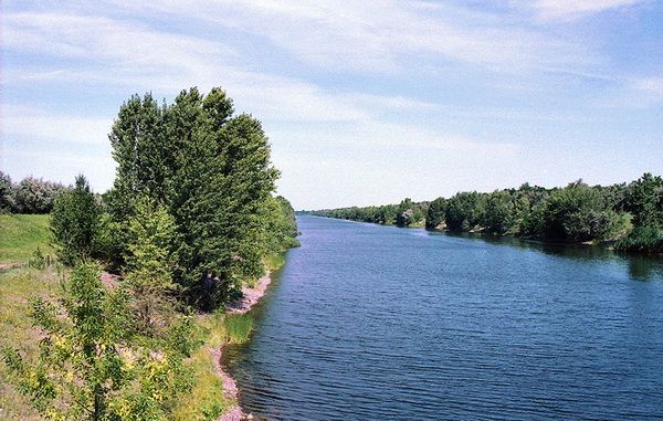 В реках Харьковской области снижается уровень воды 
