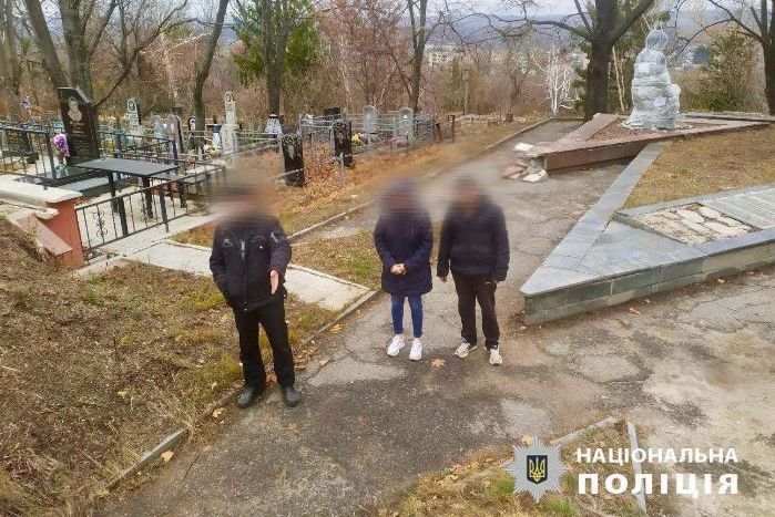 Мемориал Второй мировой войны в Изюме