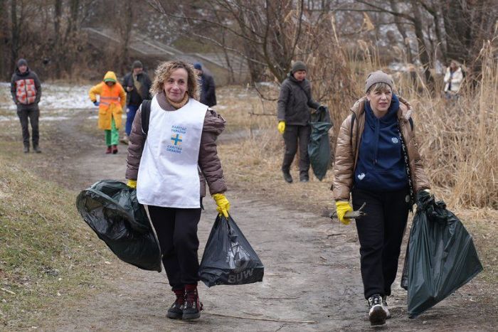 Толока у Пісочині