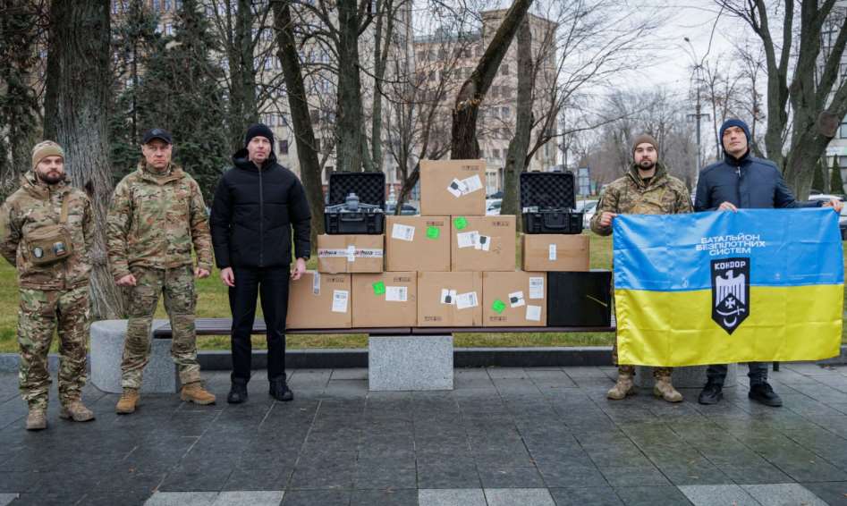 Бойцы Купянского направления получили от ХОВА беспилотники