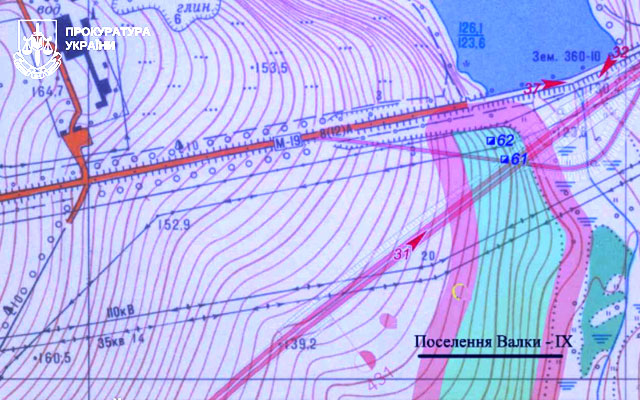 Землю с древним поселением в Валках вернули государству