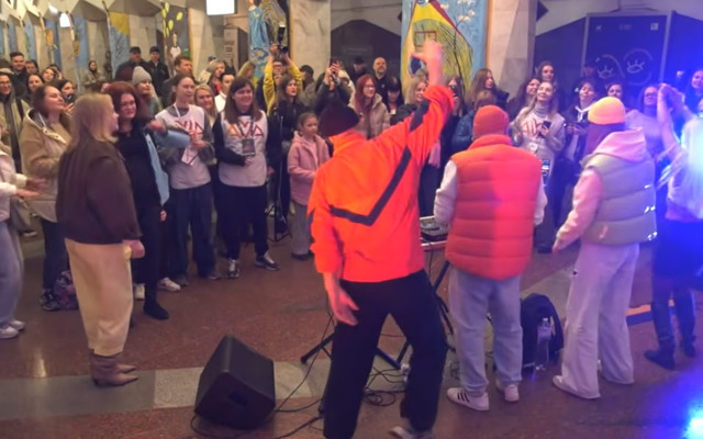 В харьковском метро устроили дискотеку (видео)