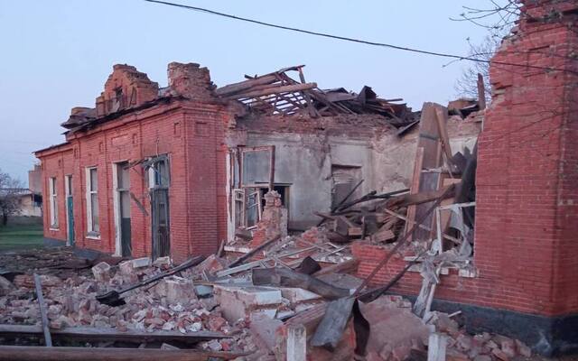 РФ разрушила вокзал в Харьковской области (фото)