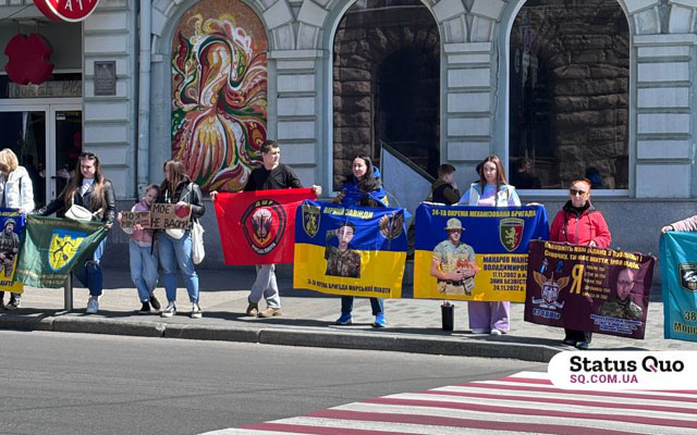 «Плен убивает»: в центре Харькова прошла акция в поддержку военнопленных