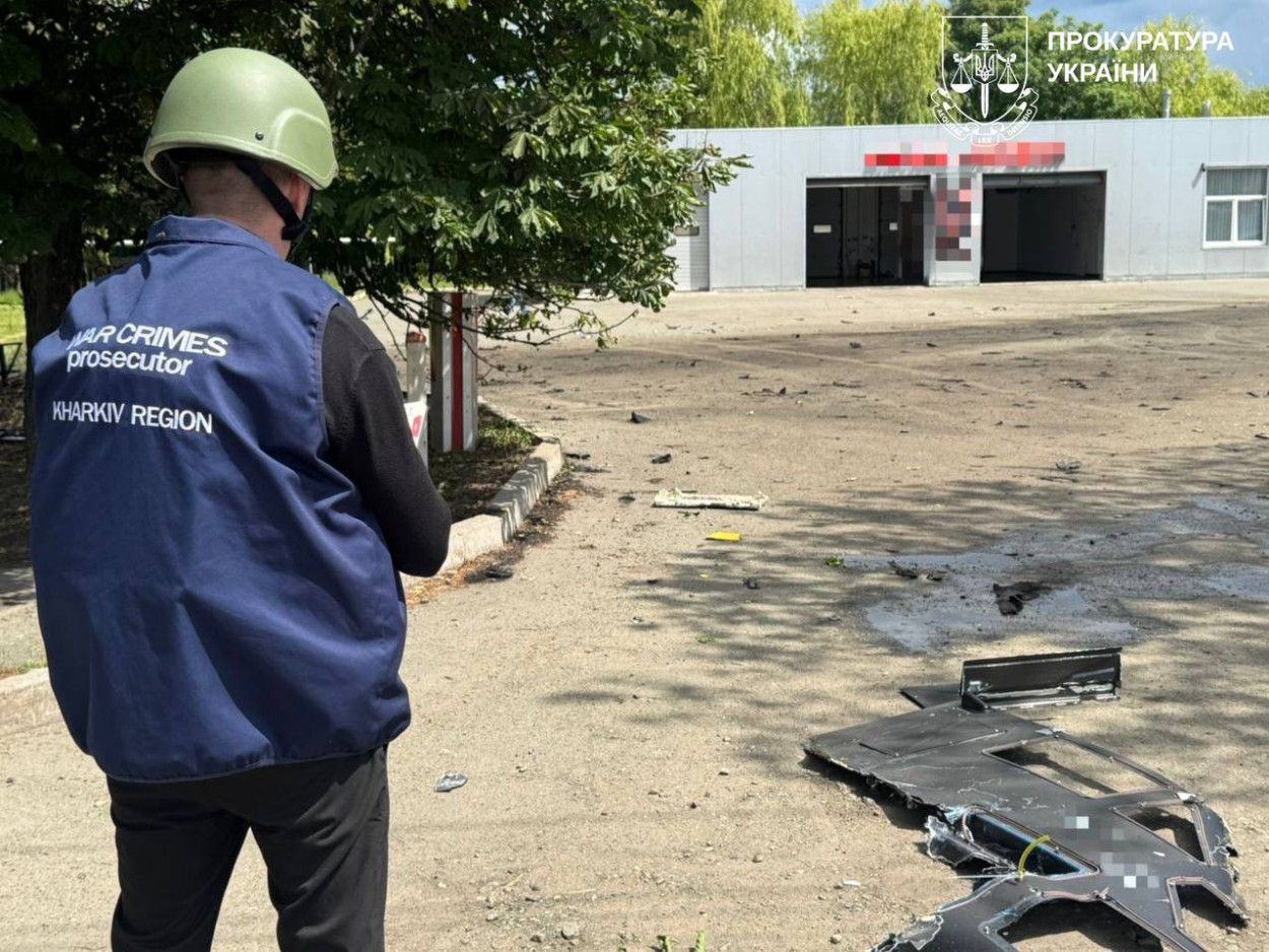 Россияне ударили по второй за день заправке в Харьковской области