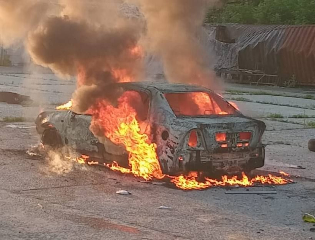 Автомобиль