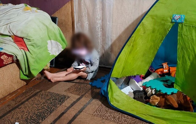 В Харьковской области мать бросила трехлеток на 10-летнего ребенка и ушла пить