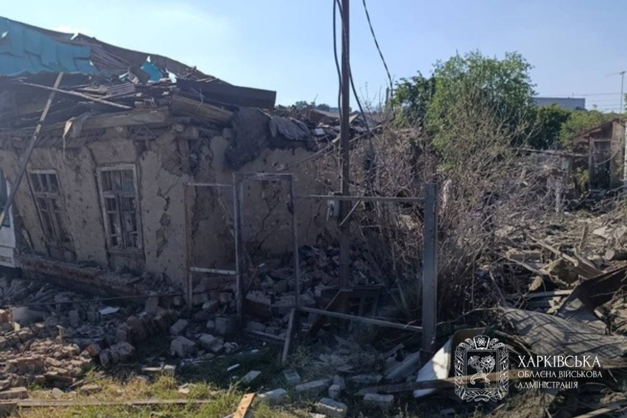 Обстрел Харькова: по городу ударило 7 КАБов, погиб подросток, десятки пострадавших