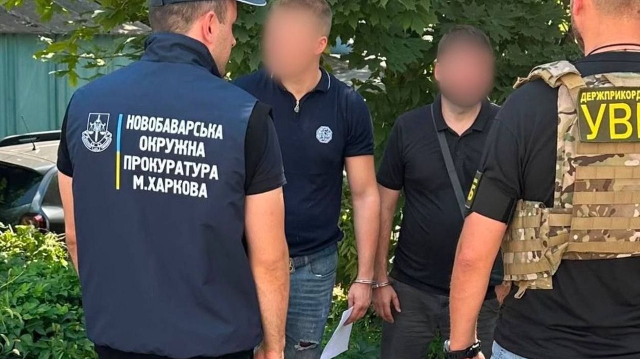 Харьковчанин за 12 тысяч долларов предлагал военнообязанному избежать мобилизации