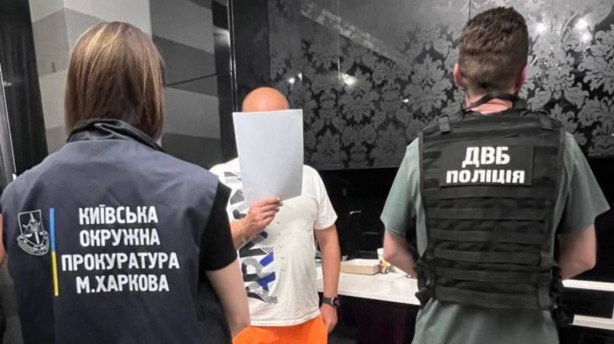 Двое харьковчан за взятку организовали незаконное оформление водительских прав