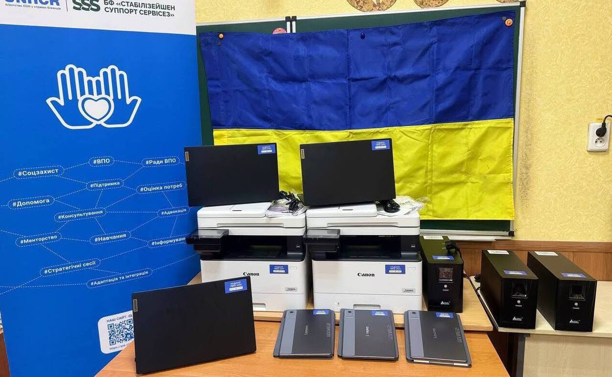 Международные партнеры передали Харькову технику для работы с переселенцами