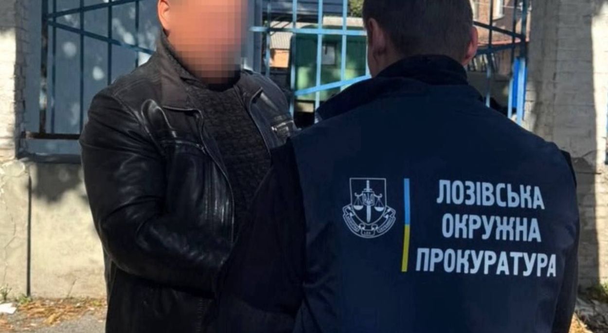 В Харьковской области мужчина напал на знакомую и требовал 300 тысяч гривен