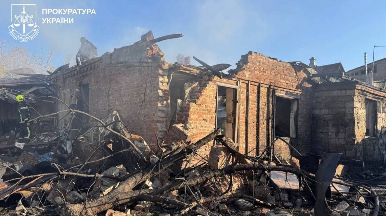 Удар КАБами по Харькову 11 октября: видео и фото с места прилета
