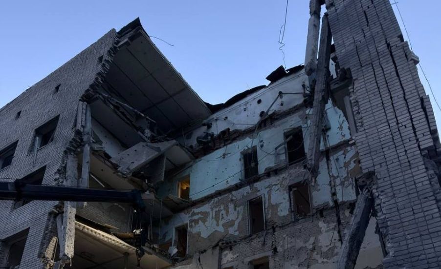 Авиаудар по медучреждению в Изюме: погибли 4 человека