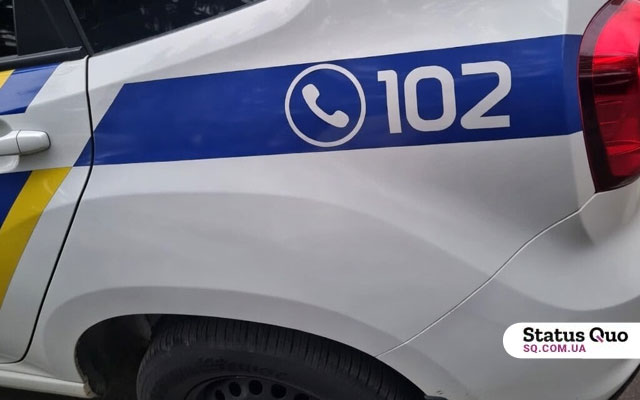 В Харькове мужчина с ножом напал на военных ТЦК