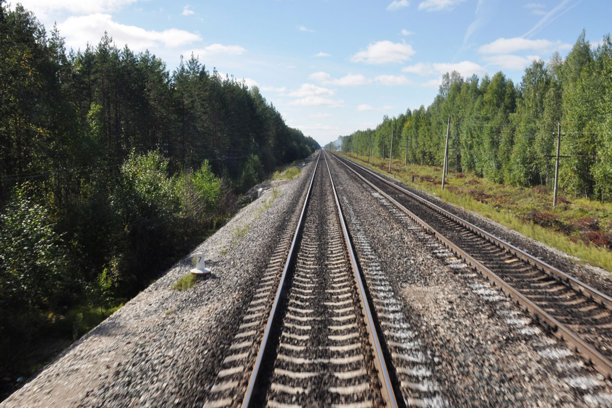 Харьковские поезда сильно задерживаются: в Полтавской области ЧП на железной дороге